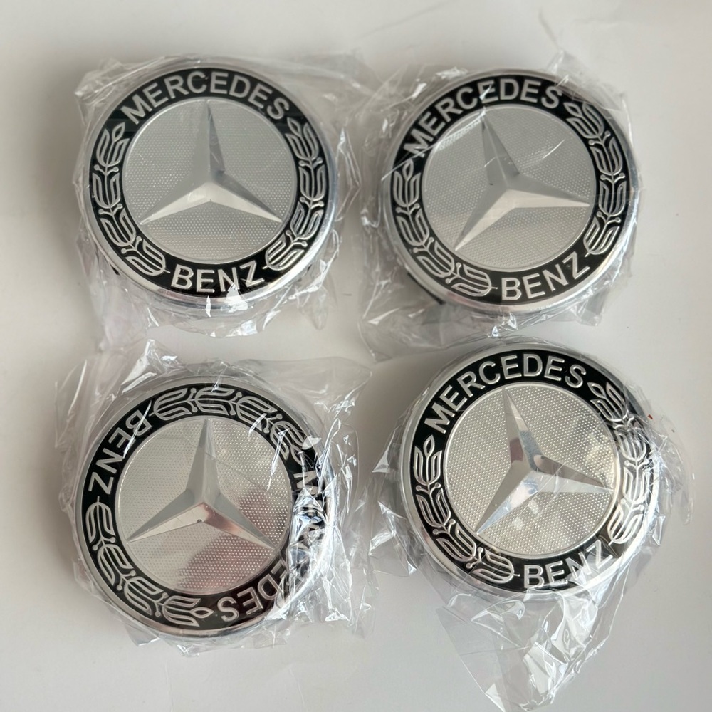 Set of 4 75MM Wheel Center Rim Caps Hubcaps for Mercedes-Benz AMG Black Wreath